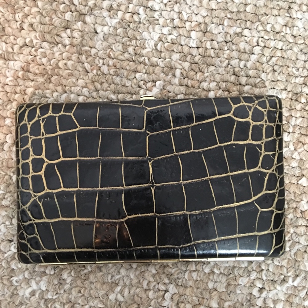 Abas leather croc embossed bifold wallet